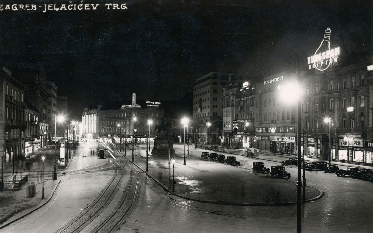 Trg bana Jelačića oko 1940. godine, noću